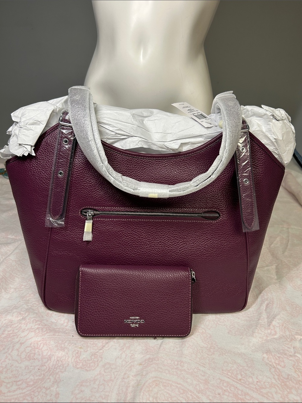 Coach Pebble Leather Tote and Card Case in Plum - Picture 2 of 2
